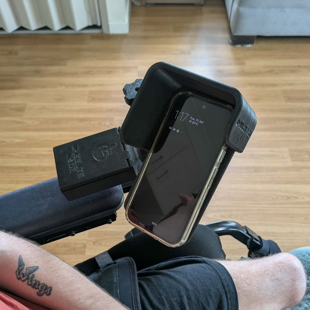 Wheelie Mods Phone Sunshade